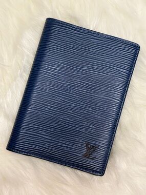 Louis Vuitton Deep Blue Epi Leather Passport Holder